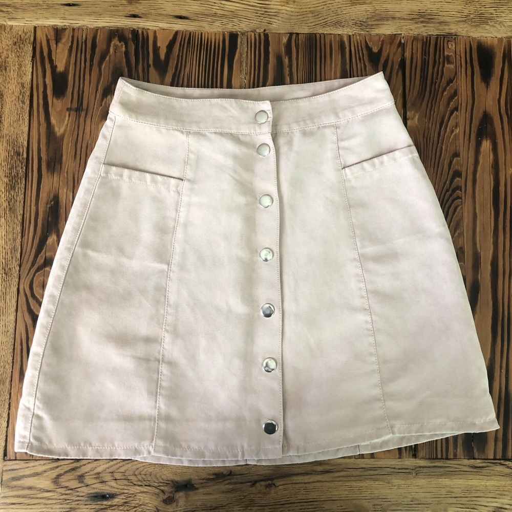H&M lined light pink button front skirt size 2